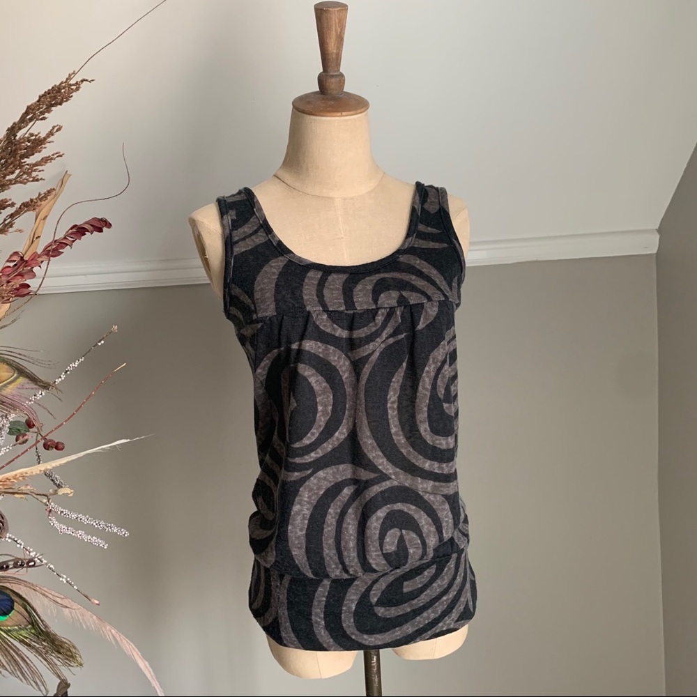 Printed knit tank